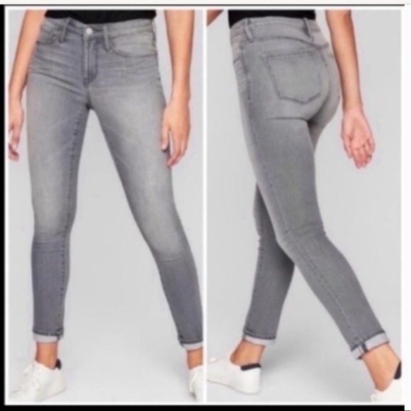 Athleta High Rise Sculptek Gray Stretch Jean raw frayed hem. Not shown - Picture 2 of 16